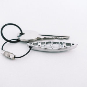 Hobkey Schlüsselanhänger Kajak Metall Anhänger Kanu Geschenk Boot 